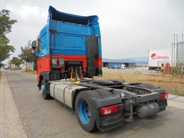 DAF XF 440 MEGA - Tahač: obrázek 5 DAF XF 440 MEGA - Tahač: obrázek 5