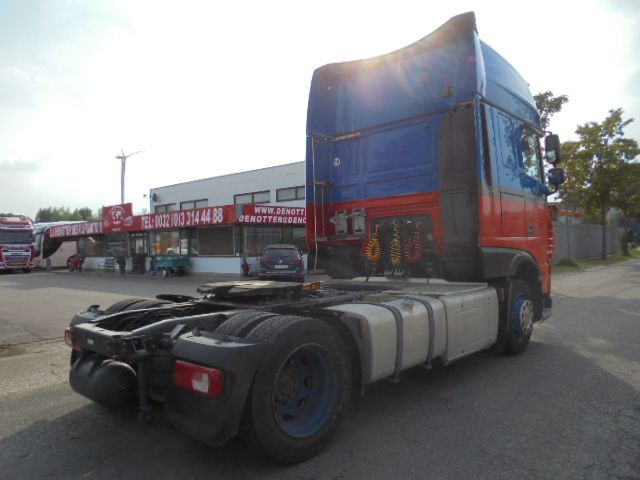 DAF XF 440 MEGA - Tahač: obrázek 4 DAF XF 440 MEGA - Tahač: obrázek 4