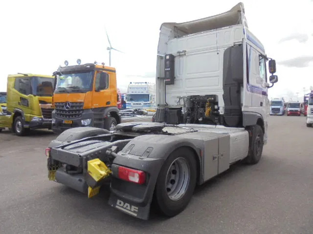 DAF XF 440 NL TRUCK - Tahač: obrázek 4 DAF XF 440 NL TRUCK - Tahač: obrázek 4