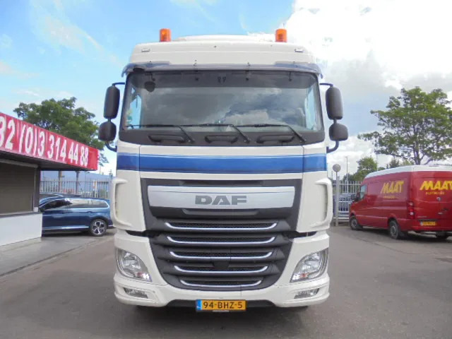 DAF XF 440 NL TRUCK - Tahač: obrázek 2 DAF XF 440 NL TRUCK - Tahač: obrázek 2