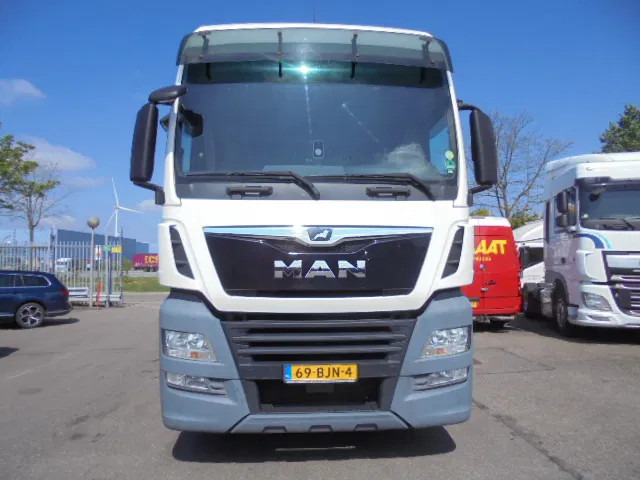 MAN TGX 26.420 XXL 6X2 NL TRUCK - Tahač: obrázek 2 MAN TGX 26.420 XXL 6X2 NL TRUCK - Tahač: obrázek 2