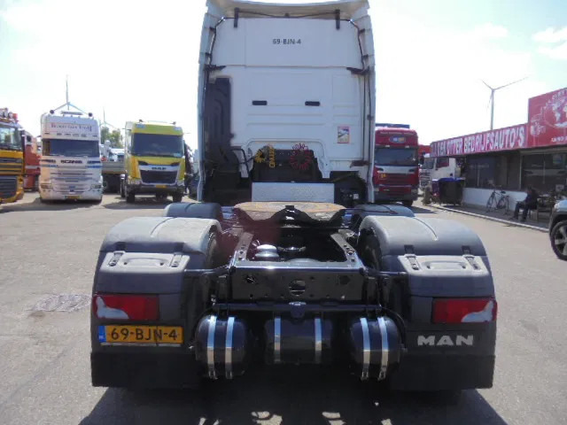 MAN TGX 26.420 XXL 6X2 NL TRUCK - Tahač: obrázek 5 MAN TGX 26.420 XXL 6X2 NL TRUCK - Tahač: obrázek 5