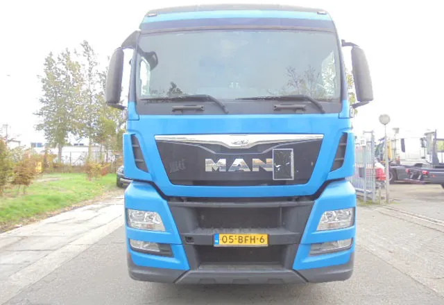MAN TGX 26.440 XL - Tahač: obrázek 2 MAN TGX 26.440 XL - Tahač: obrázek 2