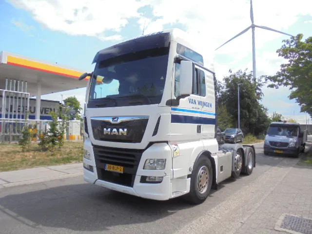 MAN TGX 26.500 XXL TUV APK 03-26 NL TRUCK 16X IN STOCK - Tahač: obrázek 1 MAN TGX 26.500 XXL TUV APK 03-26 NL TRUCK 16X IN STOCK - Tahač: obrázek 1