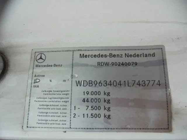 Mercedes-Benz Actros 1836 LS leasing Mercedes-Benz Actros 1836 LS: obrázek 10