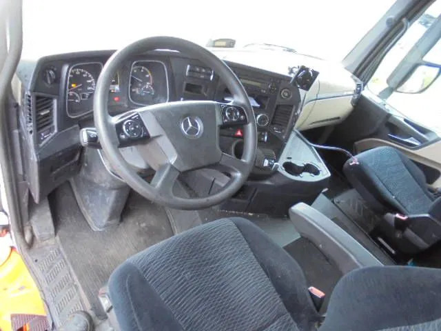 Mercedes-Benz Actros 1836 LS leasing Mercedes-Benz Actros 1836 LS: obrázek 12
