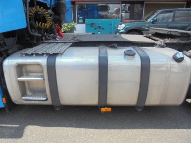 Mercedes-Benz Actros 1842 LS EUR 6 - Tahač: obrázek 5 Mercedes-Benz Actros 1842 LS EUR 6 - Tahač: obrázek 5