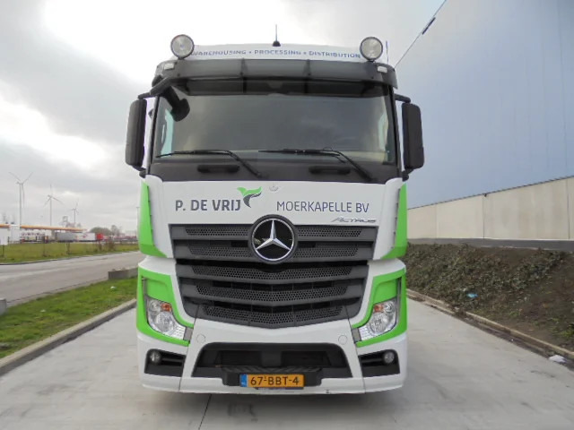 Mercedes-Benz Actros 1842 LS EUR6 - Tahač: obrázek 2 Mercedes-Benz Actros 1842 LS EUR6 - Tahač: obrázek 2