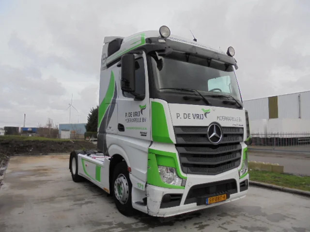 Mercedes-Benz Actros 1842 LS EUR6 - Tahač: obrázek 3 Mercedes-Benz Actros 1842 LS EUR6 - Tahač: obrázek 3
