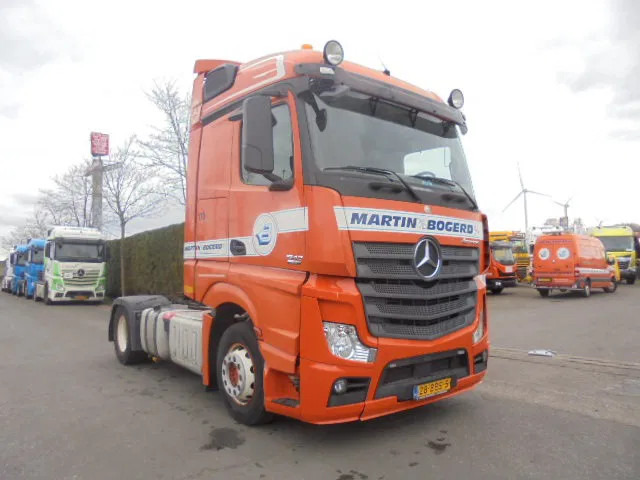 Mercedes-Benz Actros 1842 LS NL TRUCK - Tahač: obrázek 3 Mercedes-Benz Actros 1842 LS NL TRUCK - Tahač: obrázek 3