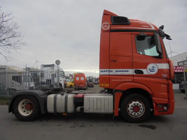 Mercedes-Benz Actros 1842 LS NL TRUCK - Tahač: obrázek 4 Mercedes-Benz Actros 1842 LS NL TRUCK - Tahač: obrázek 4