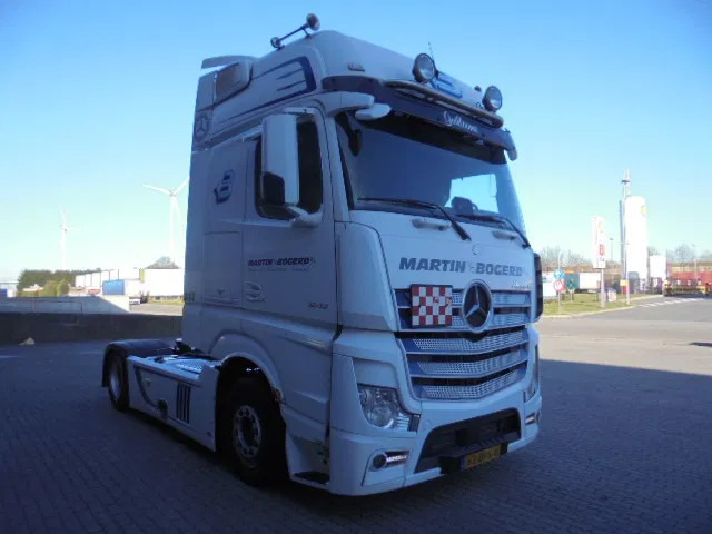 Mercedes-Benz Actros 1842 LS NL TRUCK - Tahač: obrázek 3 Mercedes-Benz Actros 1842 LS NL TRUCK - Tahač: obrázek 3