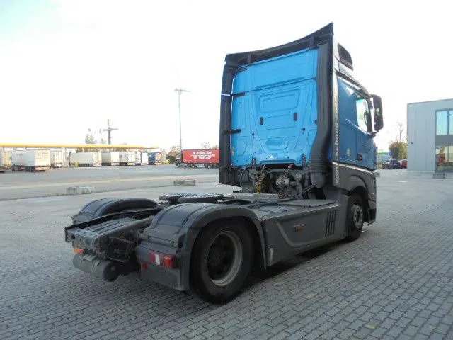 Mercedes-Benz Actros 1845 LS VOITH - Tahač: obrázek 4 Mercedes-Benz Actros 1845 LS VOITH - Tahač: obrázek 4