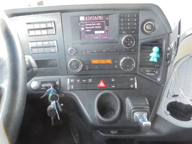 Tahač Mercedes-Benz Actros 1943 LS: obrázek 6 Tahač Mercedes-Benz Actros 1943 LS: obrázek 6