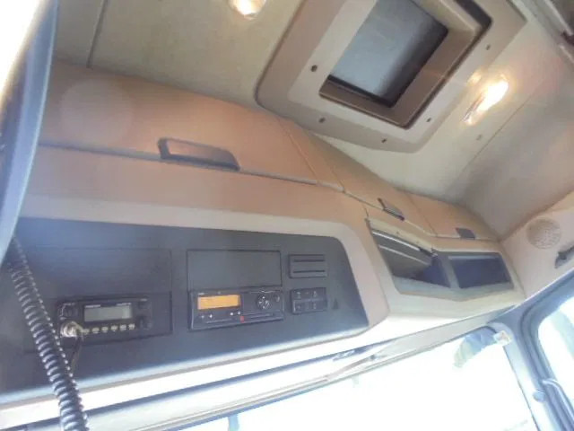 Tahač Mercedes-Benz Actros 1943 LS: obrázek 16 Tahač Mercedes-Benz Actros 1943 LS: obrázek 16