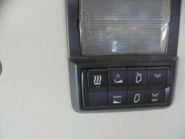 Tahač Mercedes-Benz Actros 1943 LS: obrázek 19 Tahač Mercedes-Benz Actros 1943 LS: obrázek 19