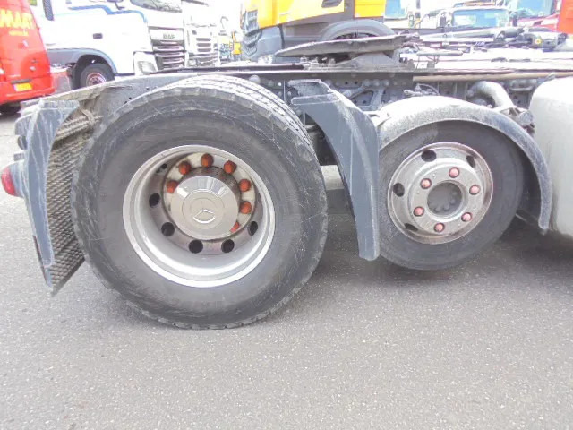 Tahač Mercedes-Benz Actros 2343 6X2 VOORLOOPAS: obrázek 14