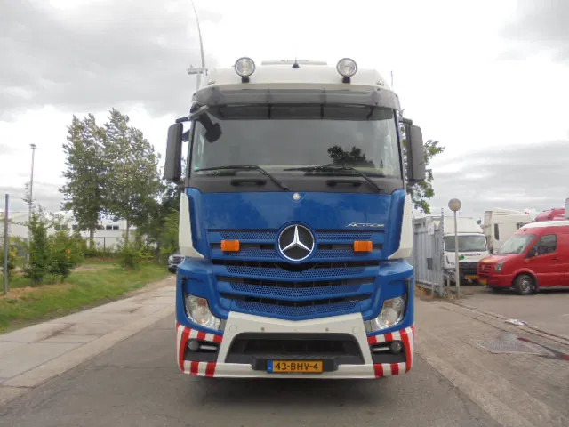 Mercedes-Benz Actros 4158 8X4 NL KENTEKEN - Tahač: obrázek 2 Mercedes-Benz Actros 4158 8X4 NL KENTEKEN - Tahač: obrázek 2