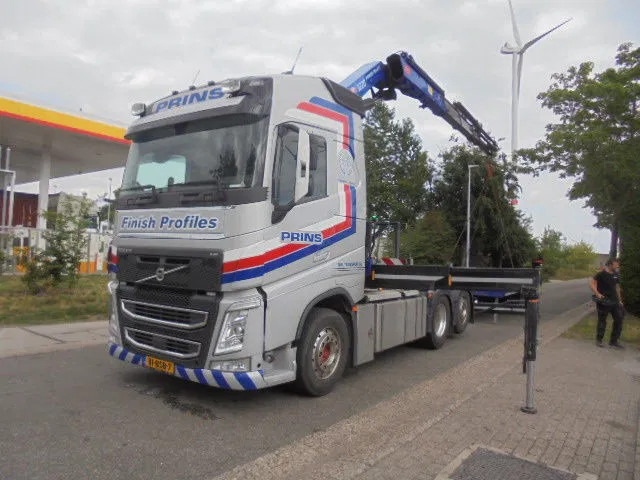 Volvo FH 420 6X2 NL TRUCK - Tahač: obrázek 1 Volvo FH 420 6X2 NL TRUCK - Tahač: obrázek 1