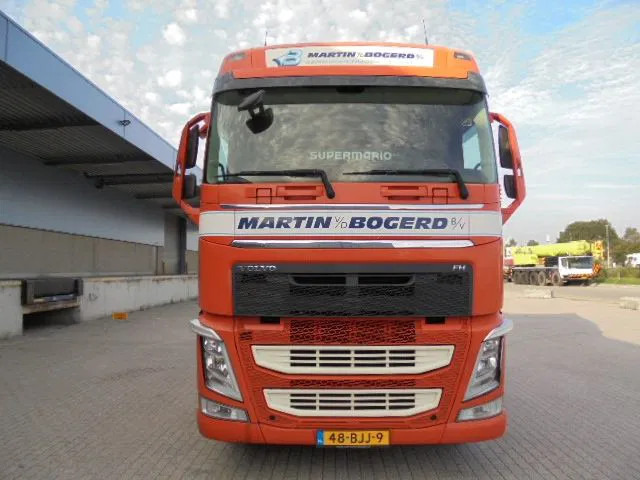 Volvo FH 460 - Tahač: obrázek 2 Volvo FH 460 - Tahač: obrázek 2
