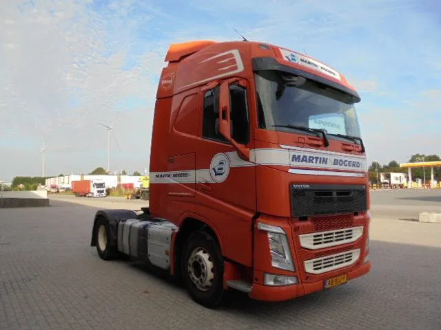 Volvo FH 460 - Tahač: obrázek 3 Volvo FH 460 - Tahač: obrázek 3