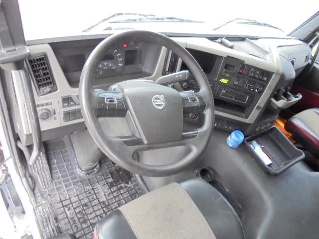 Tahač Volvo FM 12.420 EURO 6: obrázek 8
