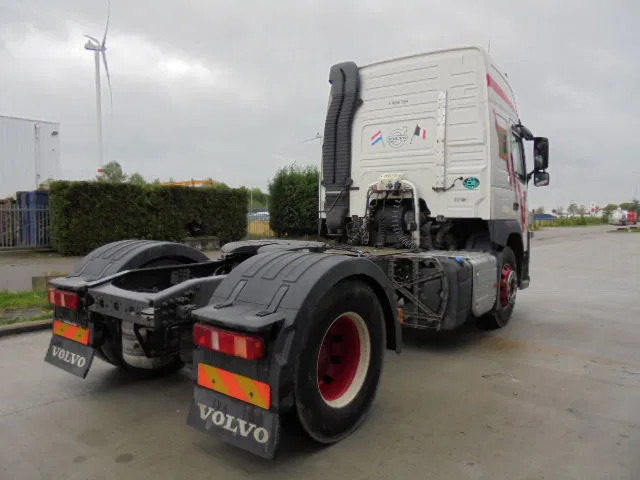 Volvo FM 12.420 EURO 6 - Tahač: obrázek 4 Volvo FM 12.420 EURO 6 - Tahač: obrázek 4