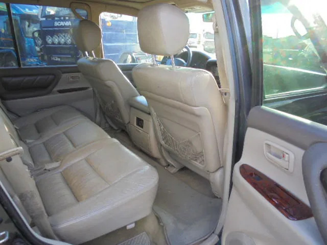 Osobní auto Toyota Land Cruiser: obrázek 7