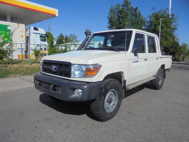 Toyota Land Cruiser HJ79L 4X4 CREWCAB PICKUP EXPORT OUTSIDE EU ONLY - Pick-up: obrázek 1 Toyota Land Cruiser HJ79L 4X4 CREWCAB PICKUP EXPORT OUTSIDE EU ONLY - Pick-up: obrázek 1