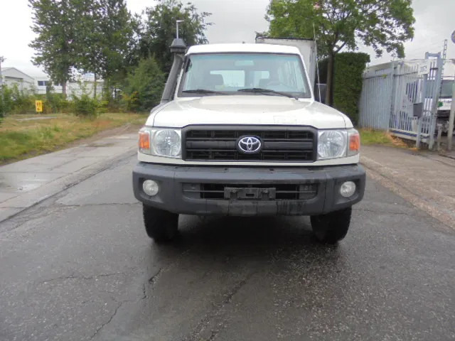 Toyota Land Cruiser HZJ78L 4X4 EXPORT OUTSIDE EU ONLY - Osobní auto: obrázek 2 Toyota Land Cruiser HZJ78L 4X4 EXPORT OUTSIDE EU ONLY - Osobní auto: obrázek 2