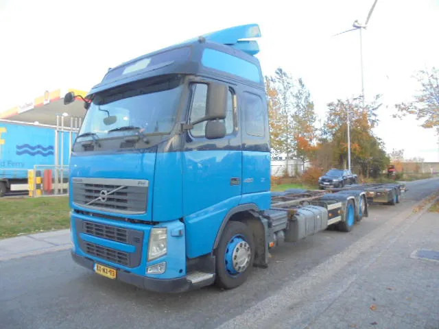 Volvo FH 420 6X2 NL TRUCK - Kontejnérový podvozek/ Výměnná nástavba: obrázek 1 Volvo FH 420 6X2 NL TRUCK - Kontejnérový podvozek/ Výměnná nástavba: obrázek 1