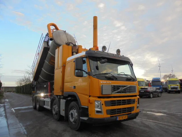 Volvo FM 400 8X4 BLADGEVEERD - Čistič odpadových jam: obrázek 3 Volvo FM 400 8X4 BLADGEVEERD - Čistič odpadových jam: obrázek 3