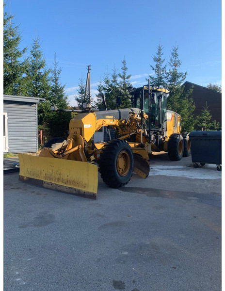 Caterpillar 120 M 6x6 - Grejdr: obrázek 2 Caterpillar 120 M 6x6 - Grejdr: obrázek 2
