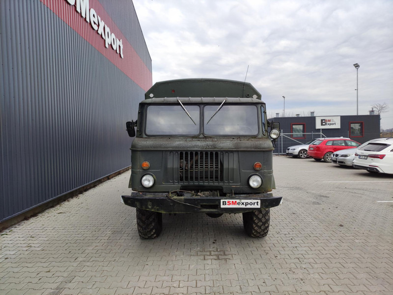 GAZ 66 - Skříňový nákladní auto: obrázek 2 GAZ 66 - Skříňový nákladní auto: obrázek 2