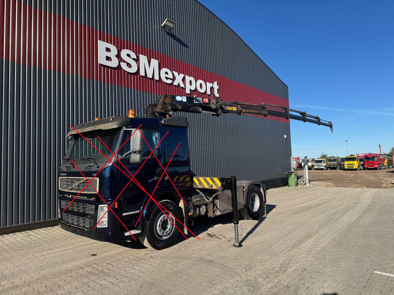 HMF 2220 K5 + radio control - Hydraulická ruka pro Nákladní auto: obrázek 1 HMF 2220 K5 + radio control - Hydraulická ruka pro Nákladní auto: obrázek 1