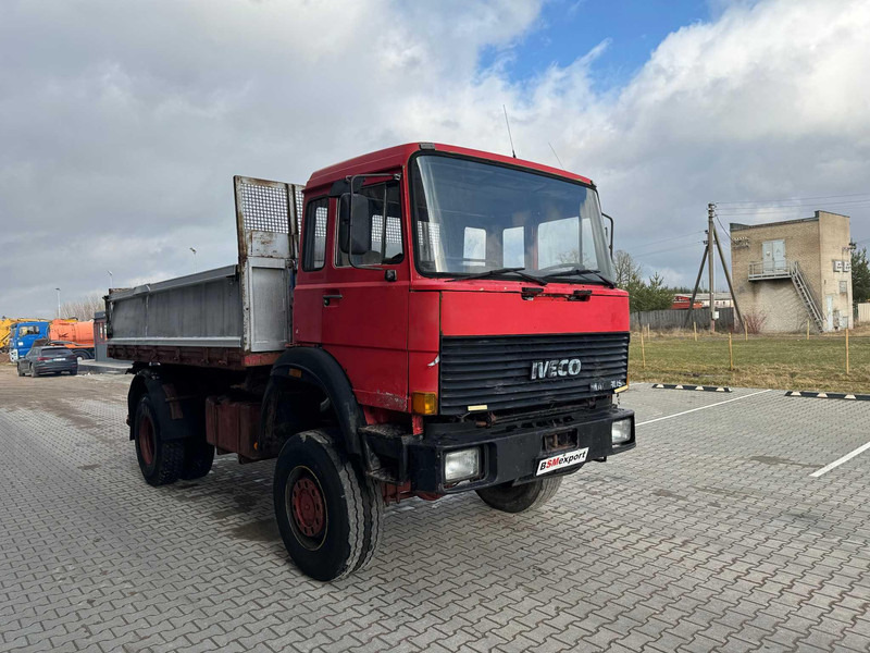 Iveco Magirus 190-32, 4x4, V10 - Sklápěč: obrázek 2 Iveco Magirus 190-32, 4x4, V10 - Sklápěč: obrázek 2