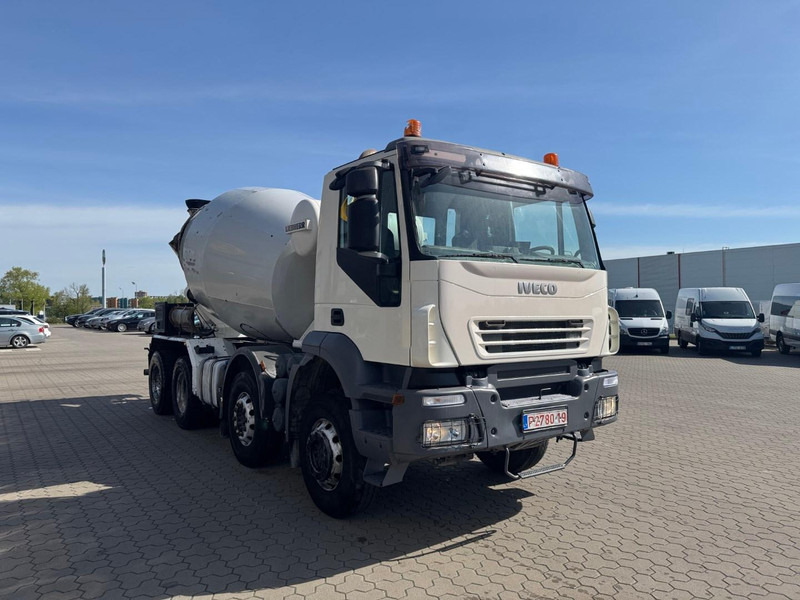 Iveco Trakker 410 - Autodomíchávač: obrázek 2 Iveco Trakker 410 - Autodomíchávač: obrázek 2
