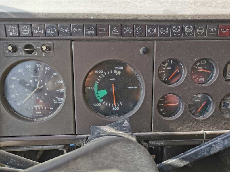 Nákladní automobil valníkový/ Plošinový Iveco Turbostar 240-36 platform truck: obrázek 10