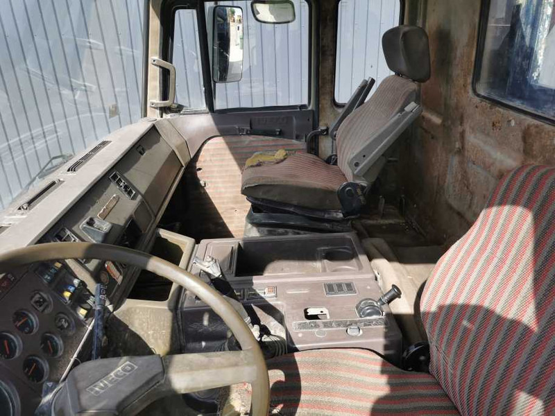 Nákladní automobil valníkový/ Plošinový Iveco Turbostar 240-36 platform truck: obrázek 7