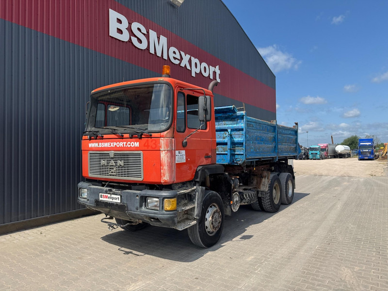 MAN 26.302, 6x6 - Sklápěč: obrázek 1 MAN 26.302, 6x6 - Sklápěč: obrázek 1