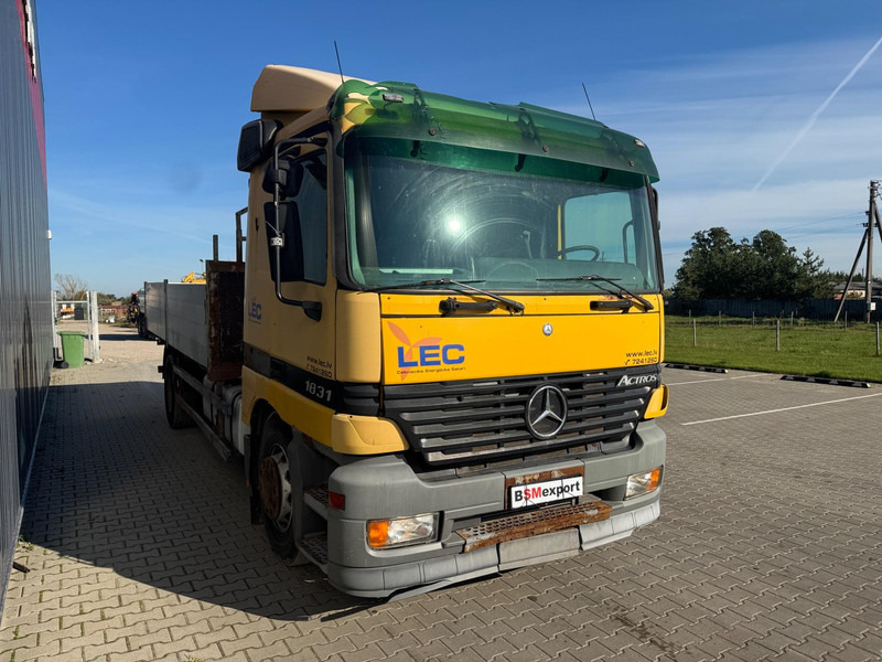 Mercedes-Benz Actros 1831 - Nákladní automobil valníkový/ Plošinový: obrázek 2 Mercedes-Benz Actros 1831 - Nákladní automobil valníkový/ Plošinový: obrázek 2