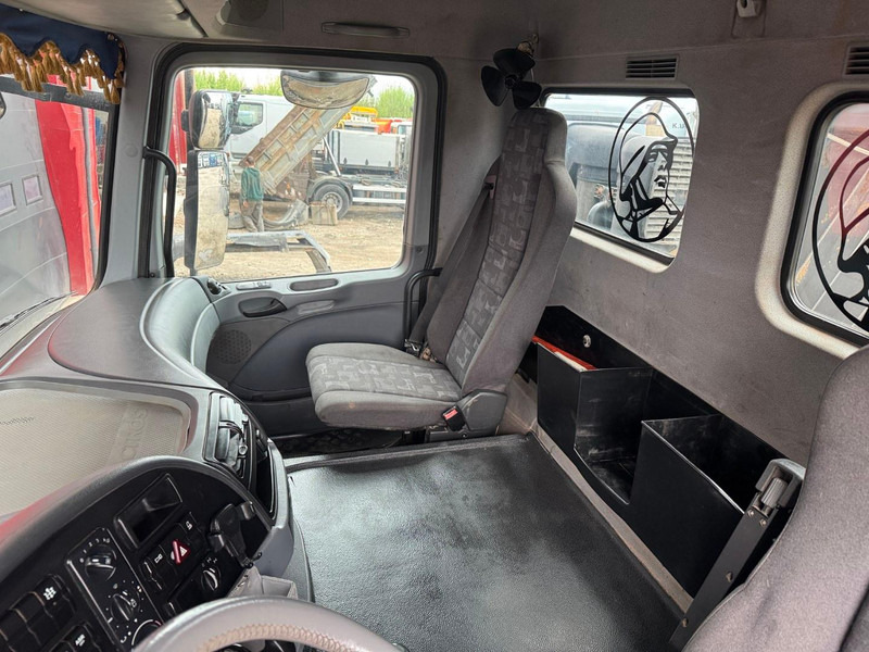 Sklápěč Mercedes-Benz Actros 3341: obrázek 9