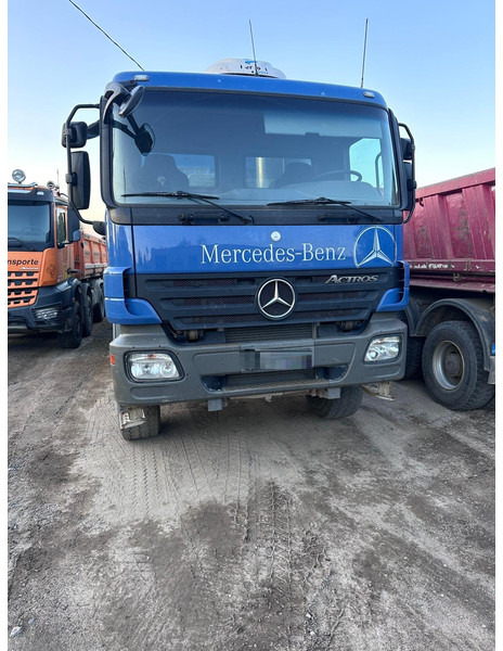 Mercedes-Benz Actros 4146, 8x6 - Sklápěč: obrázek 4 Mercedes-Benz Actros 4146, 8x6 - Sklápěč: obrázek 4