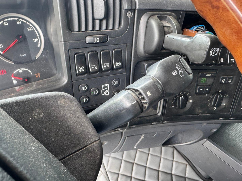 Podvozek s kabinou Scania R560, V8: obrázek 7
