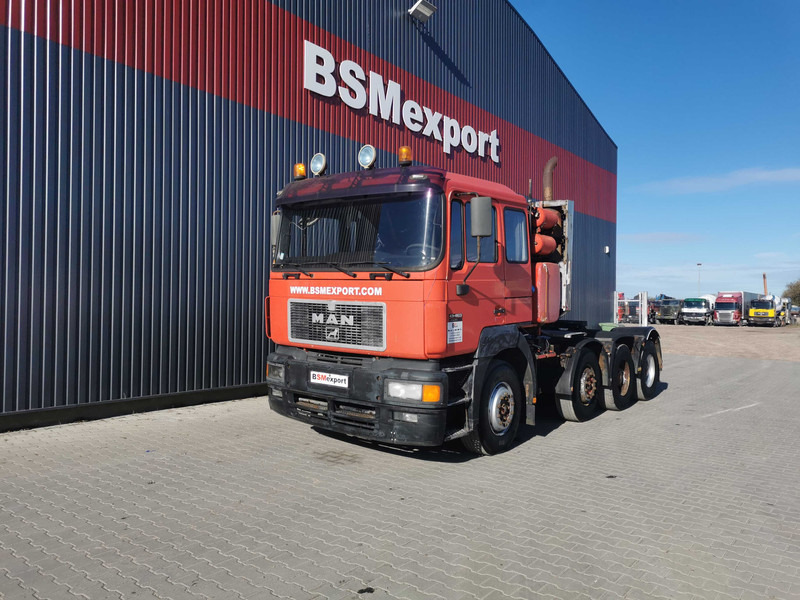 MAN 41.463 Heaby duty tractor unit 8x4 - Tahač: obrázek 2 MAN 41.463 Heaby duty tractor unit 8x4 - Tahač: obrázek 2