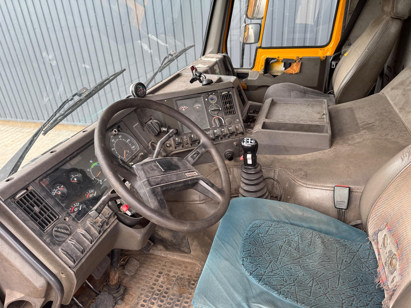 Volvo FL10, 9000 l - Čistič odpadových jam: obrázek 5 Volvo FL10, 9000 l - Čistič odpadových jam: obrázek 5