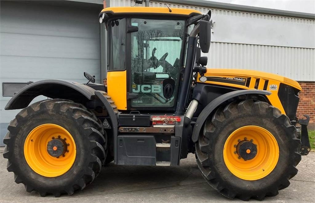 JCB 4220 Fastrac - Traktor: obrázek 5 JCB 4220 Fastrac - Traktor: obrázek 5