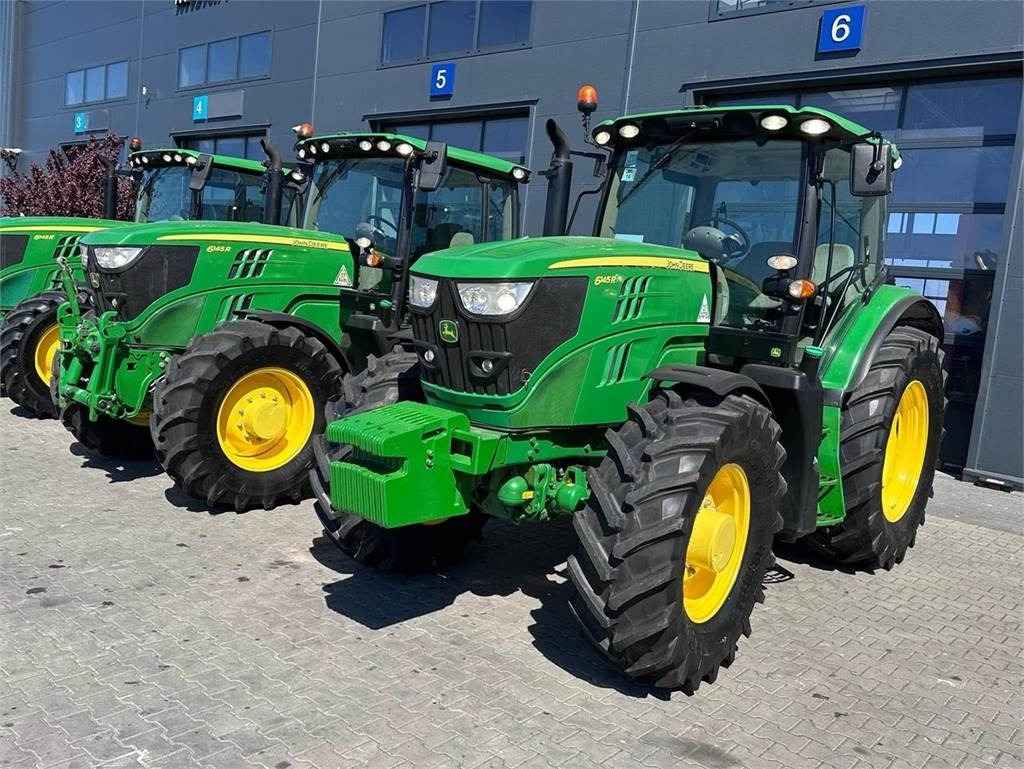 John Deere 6145R - Traktor: obrázek 1 John Deere 6145R - Traktor: obrázek 1