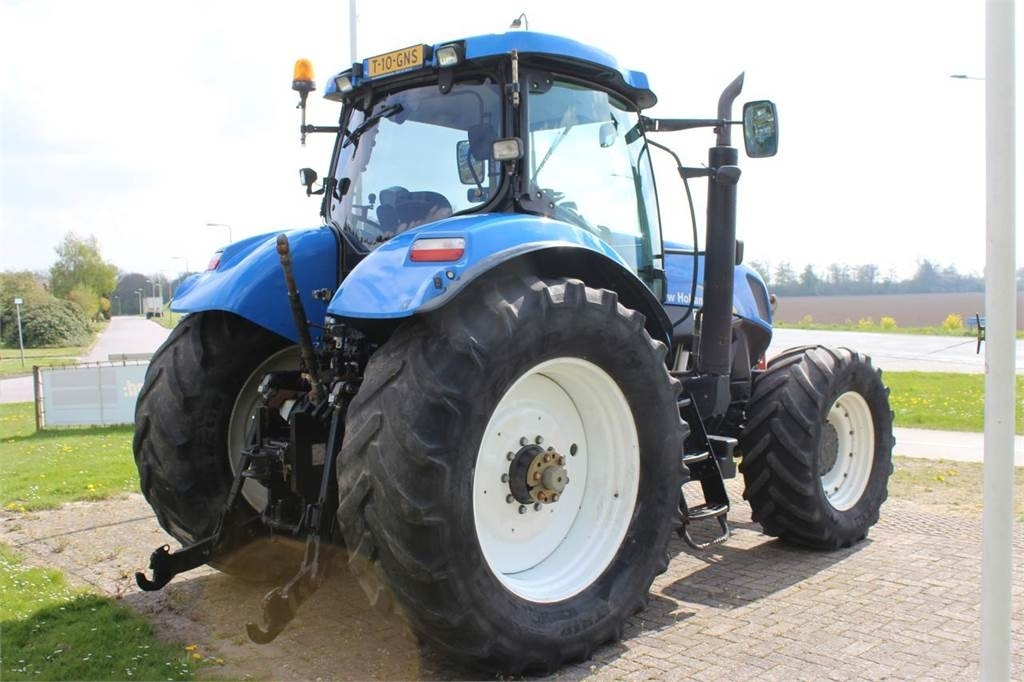 New Holland T7050 - Traktor: obrázek 3 New Holland T7050 - Traktor: obrázek 3