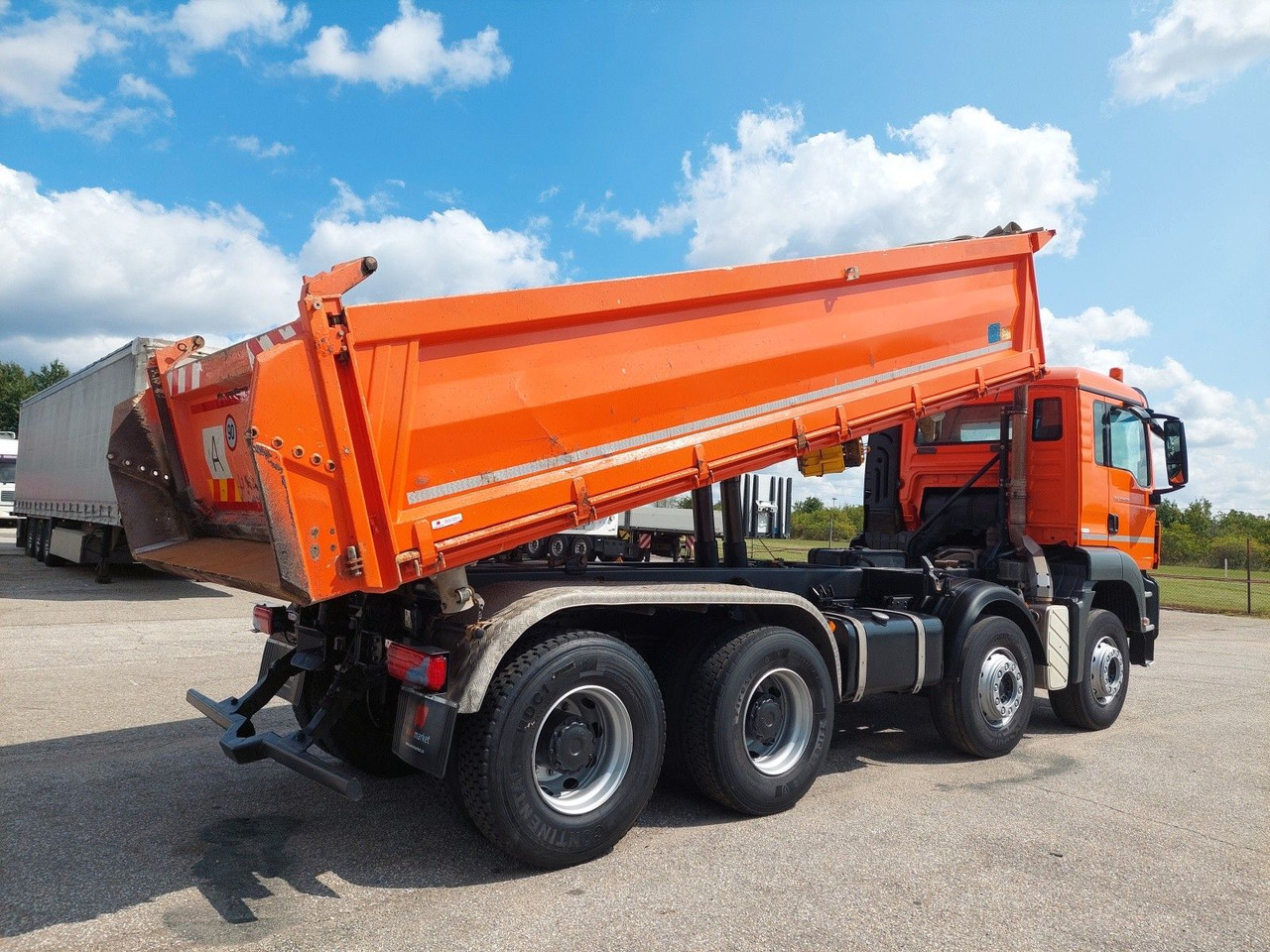 MAN TGS 35.480 8x4 BB Meiller Bordmatik - Sklápěč: obrázek 4 MAN TGS 35.480 8x4 BB Meiller Bordmatik - Sklápěč: obrázek 4